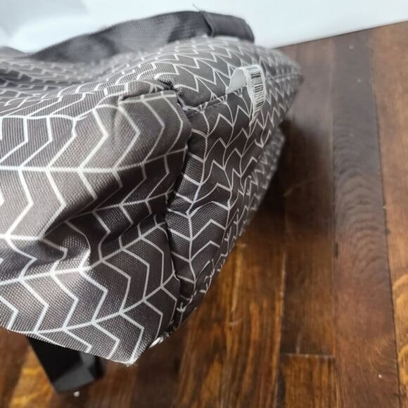 Bananafish Studio Sienna Arrow Tote Diaper Bag Grey - Picture 12 of 14